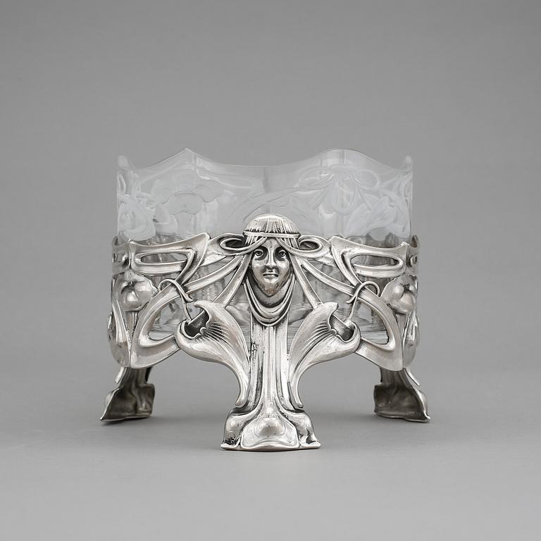 SKÅL, silver, Jugend,  Eduard Gottsleben Wien 1877-1922, silvervikt 245 gr.