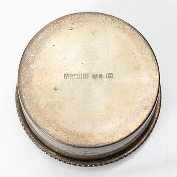 Askar, 3 st, silver, bl.a. C.g.Hallberg, 1919.