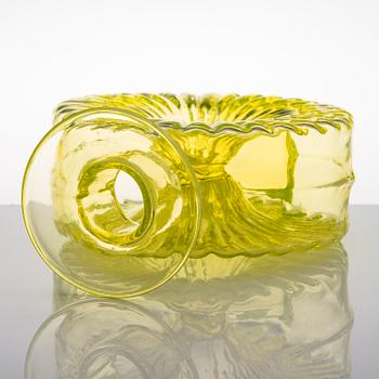 HELENA TYNELL, a 'Sun bottle' for Riihimäen Lasi Oy. In production 1964-1974.