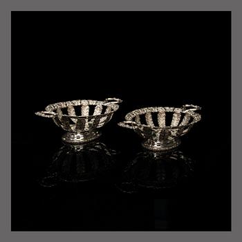 A PAIR OF BREAD BASKETS, silver, Kristianstad 1825, H.G.Vogt, weight 838 g.