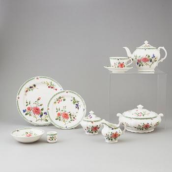 ROYAL DOULTON, frukostservis,porslin,  30 delar, "Victorian Garden".