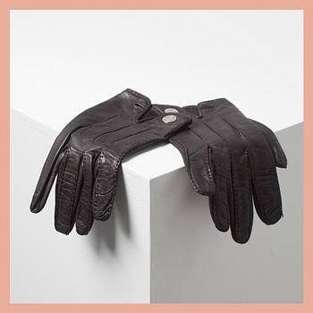 HANDSKAR, Hermès.