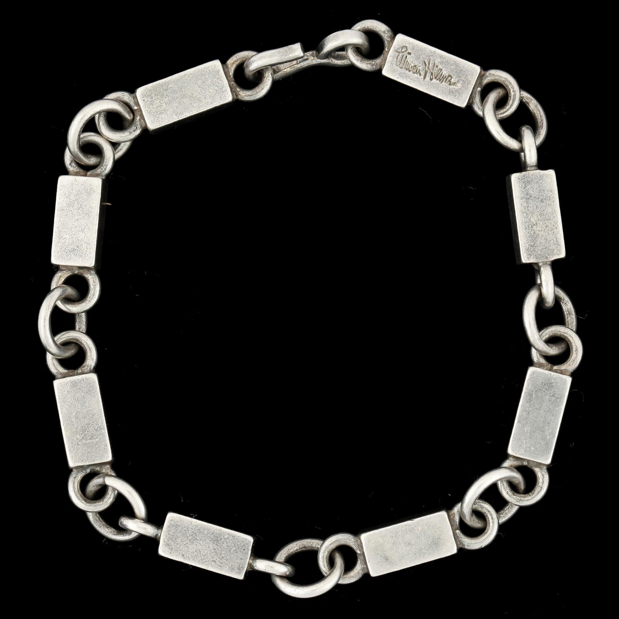 ARMBAND, sterling silver. Wiwen Nilsson, Lund, 1965. Vikt 27 g.