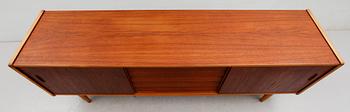 SIDEBOARD, "Trio", Nils Johnsson, Troeds, Bra Bohag, Bjärnum, 1900-talets andra hälft.