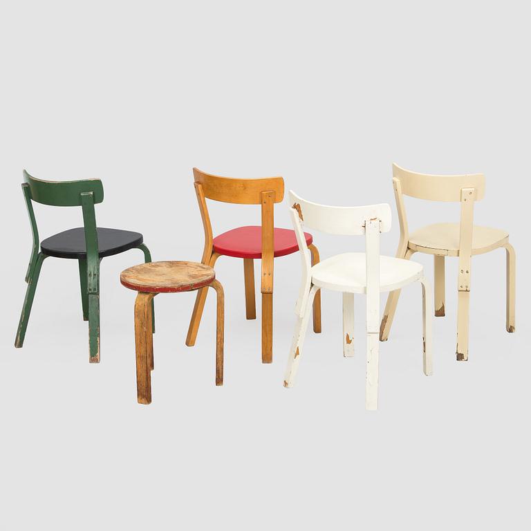 Alvar Aalto, Tuoleja, 4 kpl malli 69 ja jakkara malli 60, O.Y. Huonekalu- ja Rakennustyötehdas A.B. 1900-luvun puoliväli.