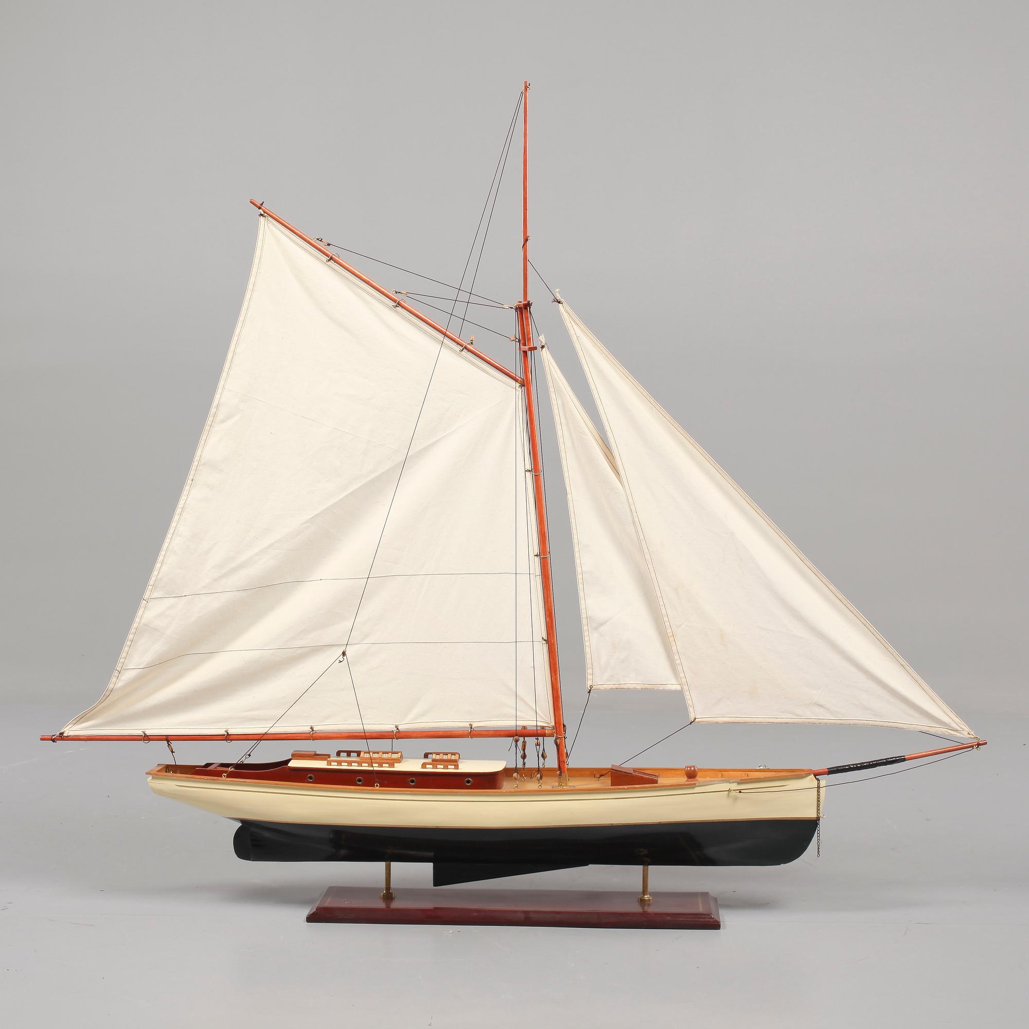 BÅTMODELL, 1900-talets andra hälft.