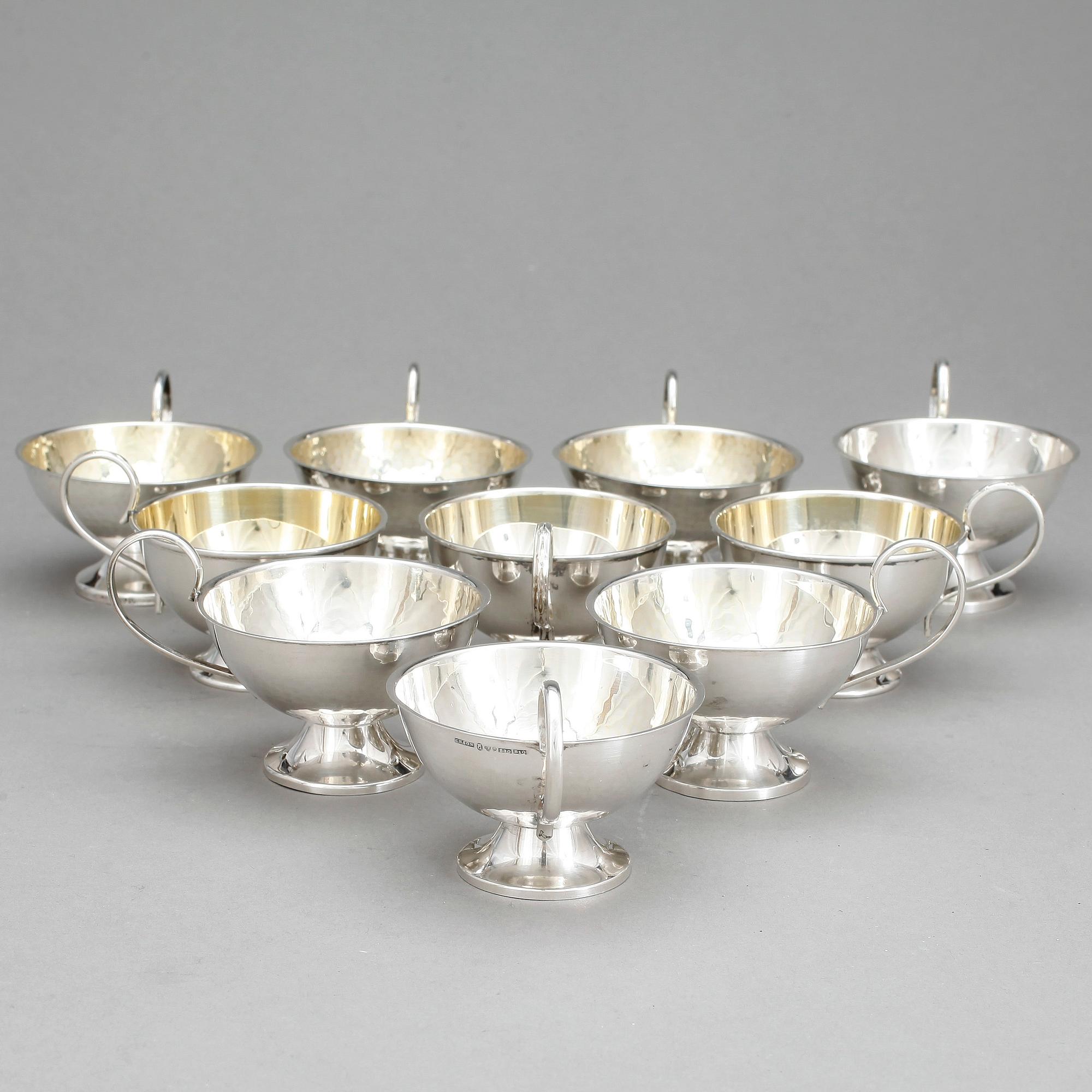PUNSCHKOPPAR, 10 st, snarlika, flertalet märkta K&EC, 1969 och 1974, vikt ca 332 g.