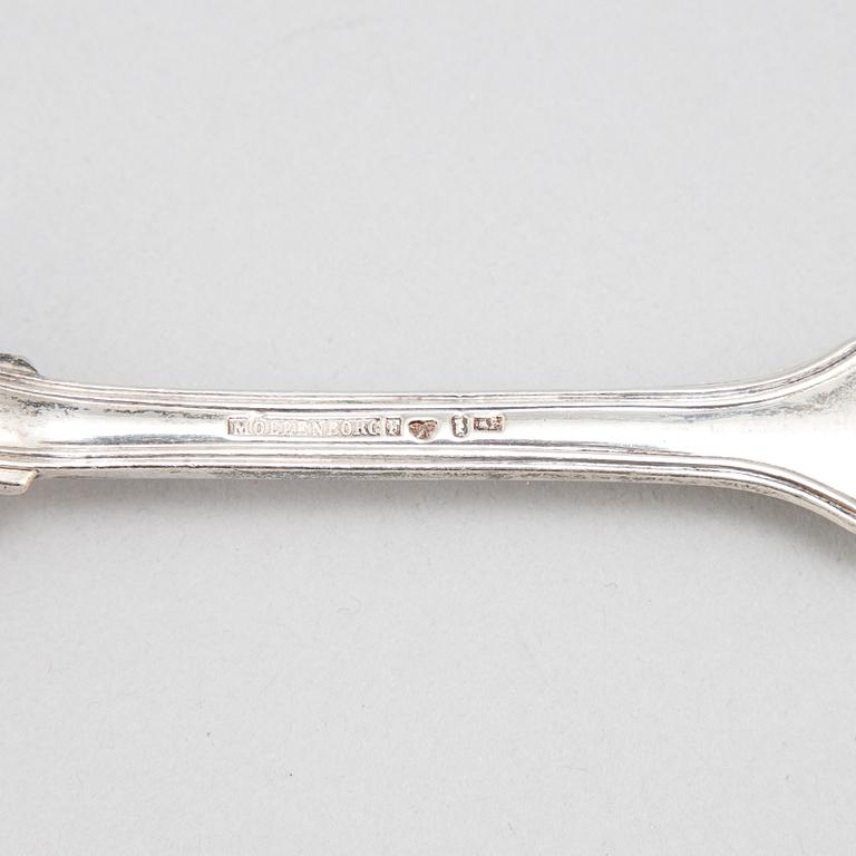 6+6 silver cutlery, some with mark of Gustaf Möllenborg, Stockholm 1866.
