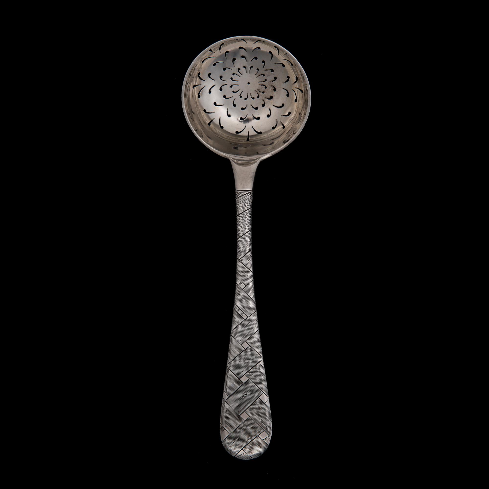 SOCKERSTRÖARE, silver, hovjuvelerare Gratchev, St.Petersburg 1886, vikt 78 g.