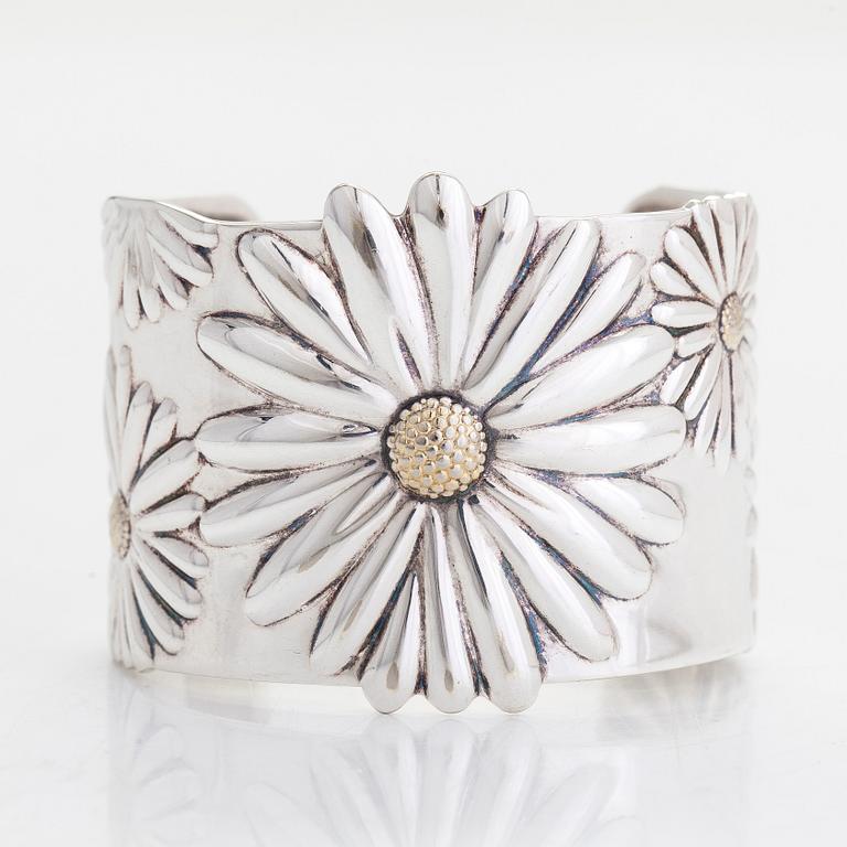 Tiffany & Co, a sterling silver 'Daisy Cuff' bracelet.