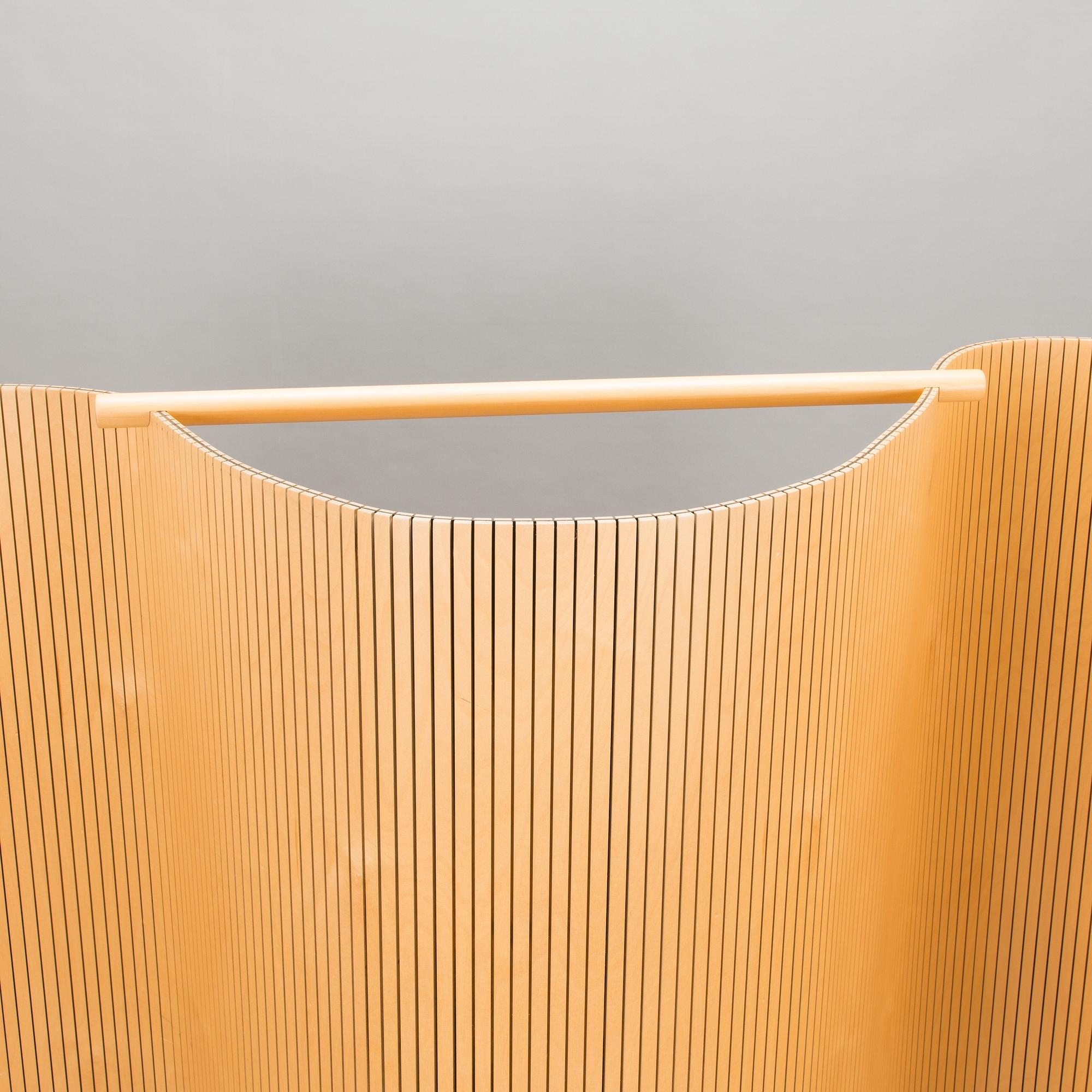 VIKSKÄRM/RUMSAVDELARE, "Sebastian", Martela, Finland.