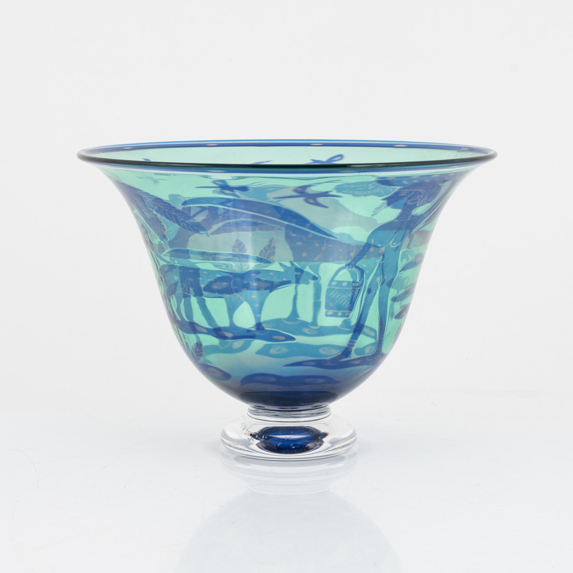Wilke Adolfsson, a 'graal' glass bowl, 1990.