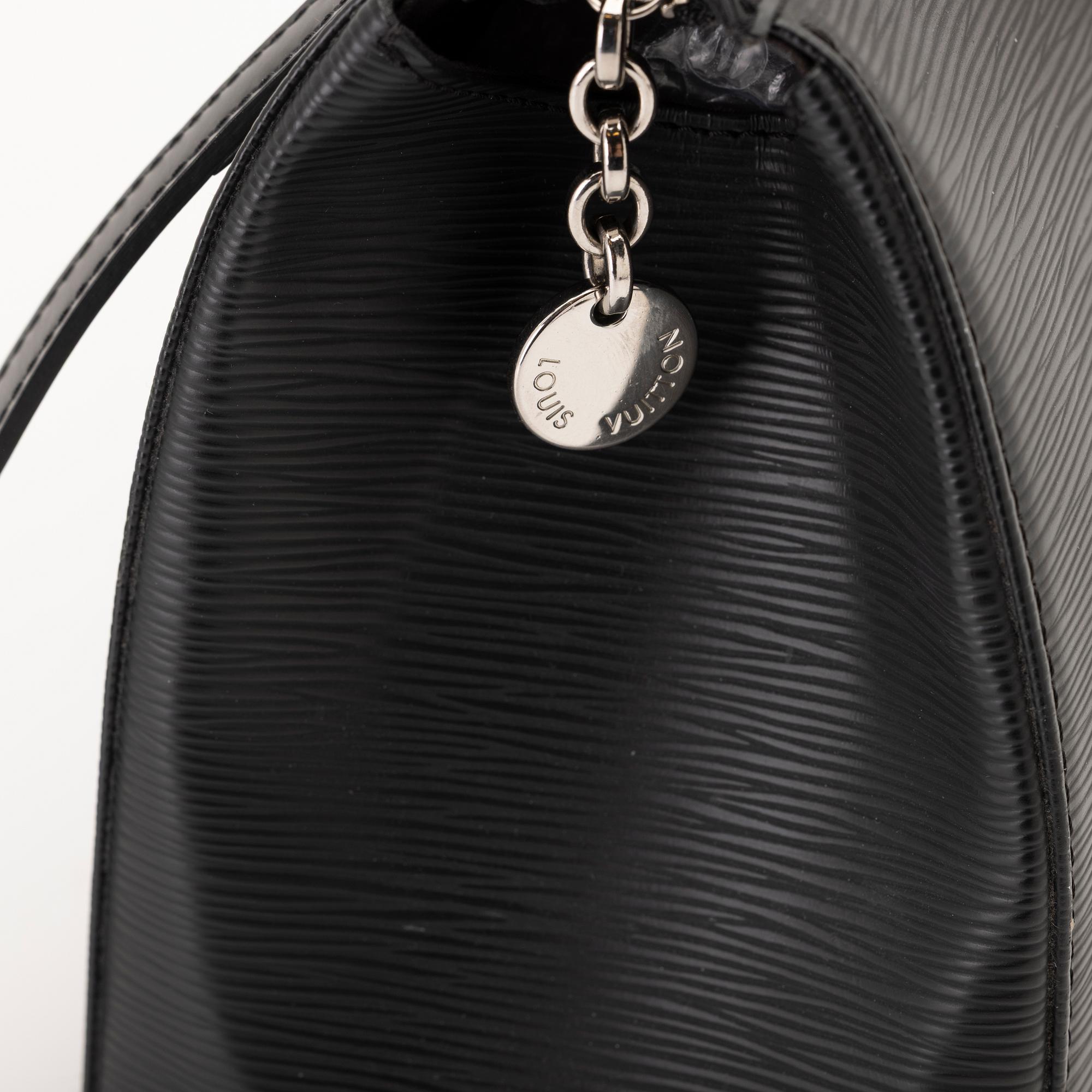 Louis Vuitton, Bag, "Epi Brea MM".