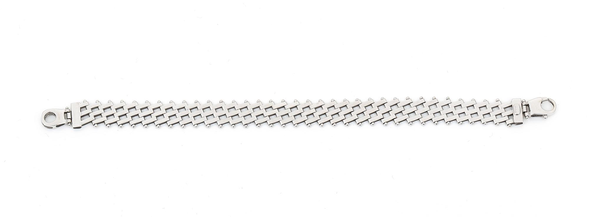 ARMBAND, 18K vitguld. Total vikt ca 15,45 g.