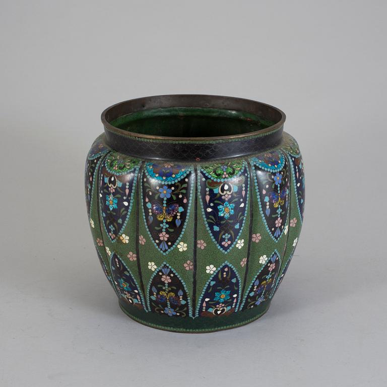 YTTERFODER, cloisonné, Kina, omkring sekelskiftet 1900.