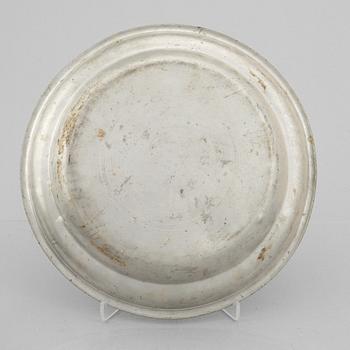 Tin trays, three pieces by William Helleday and Israel Buhrman, Stockholm, 1820 and 1834.