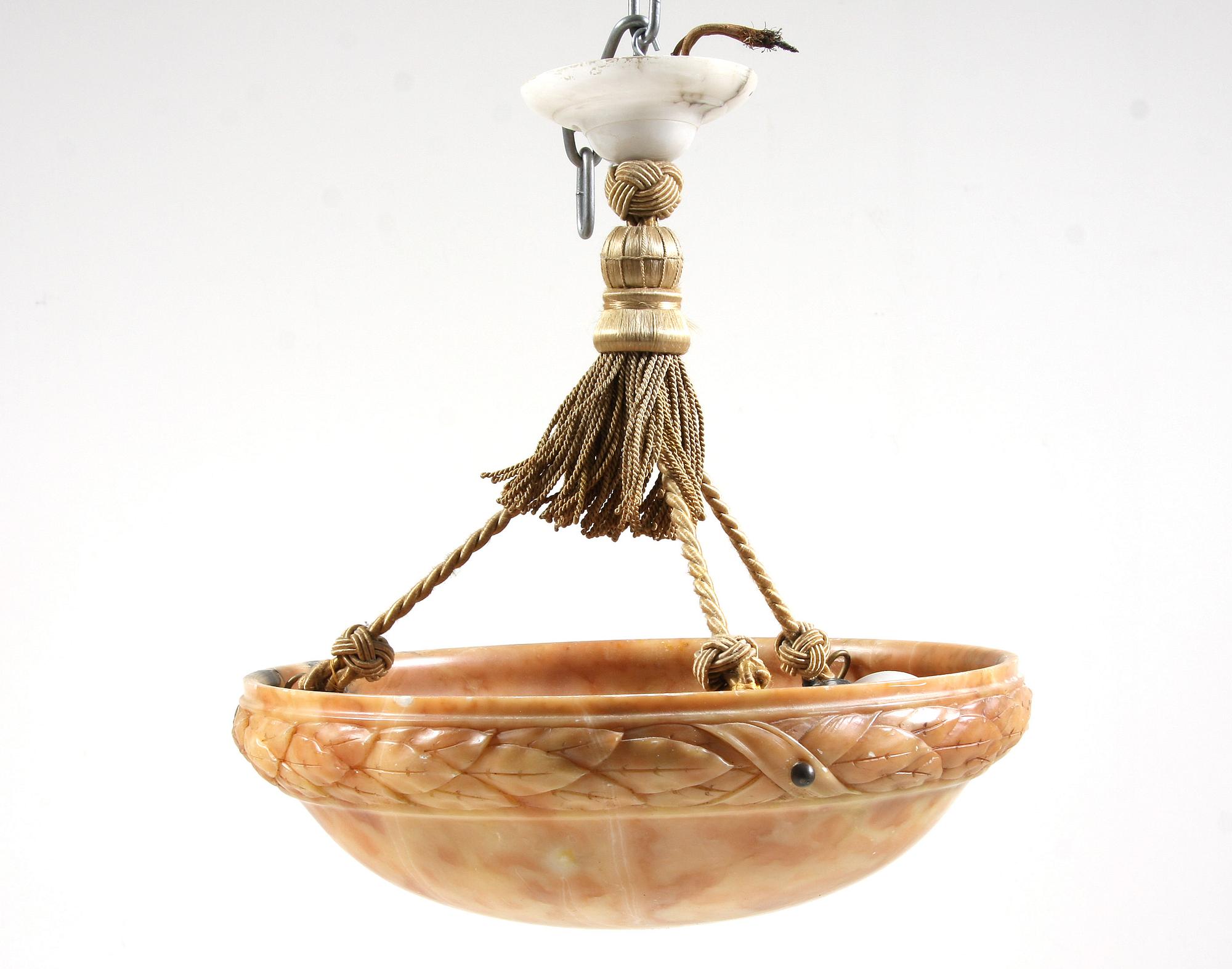 TAKLAMPA, alabaster, tidigt 1900-tal.