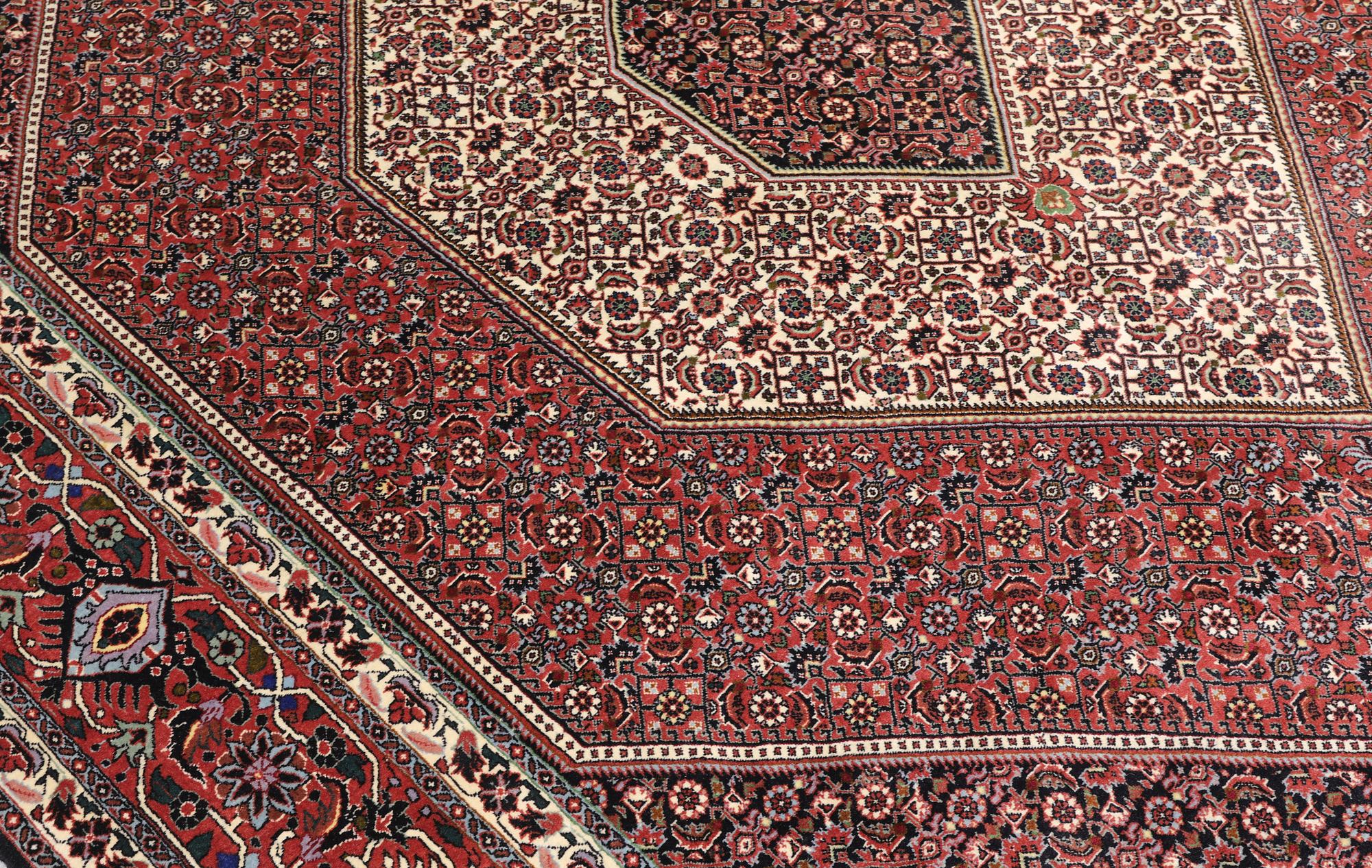 Rug, Bidjar, 294 x 207 cm.
