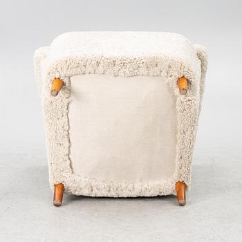 Armchair, first half of the 20th century.