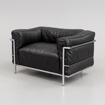 An 'LC3' easychair by Le Corbusier for Cassina.