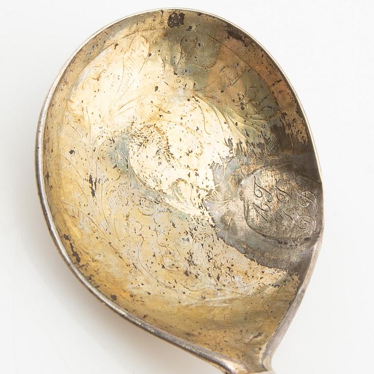 Soup ladle, partially gilded silver, 18th century.
