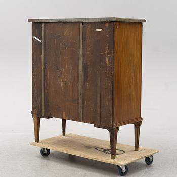 Sekretär, Sengustavianskt Stockholmsarbete i Gottlieb Iwerssons art, omkring år 1800.