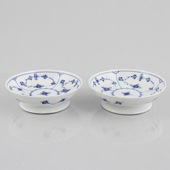 A pair of 'Blue Fluted' porcelain centerpiece bowls, Royal Copenhagen, 1893-1900.