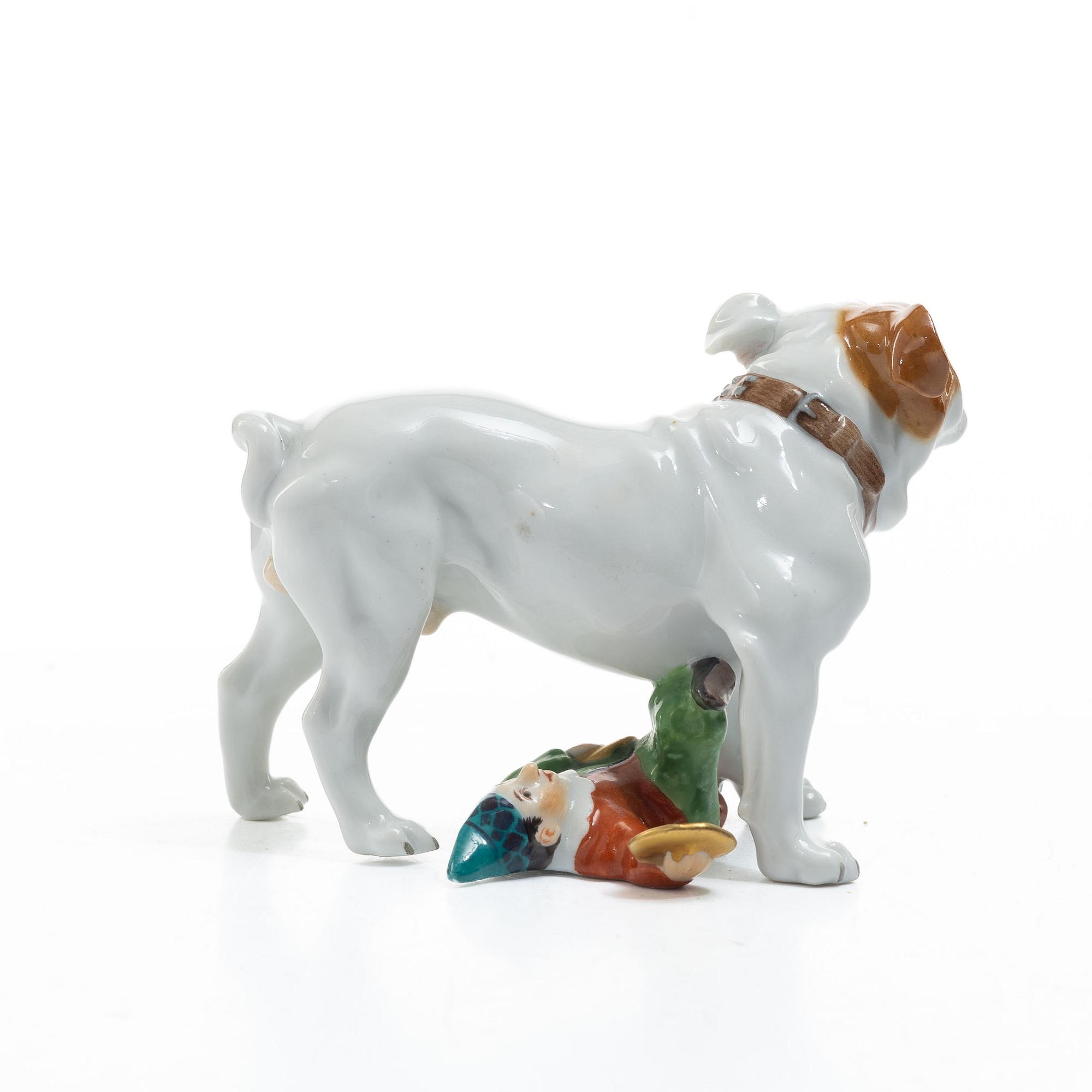 Meissen, A porcelain "Bulldogge mit Kasperle" figurine, 20th century.