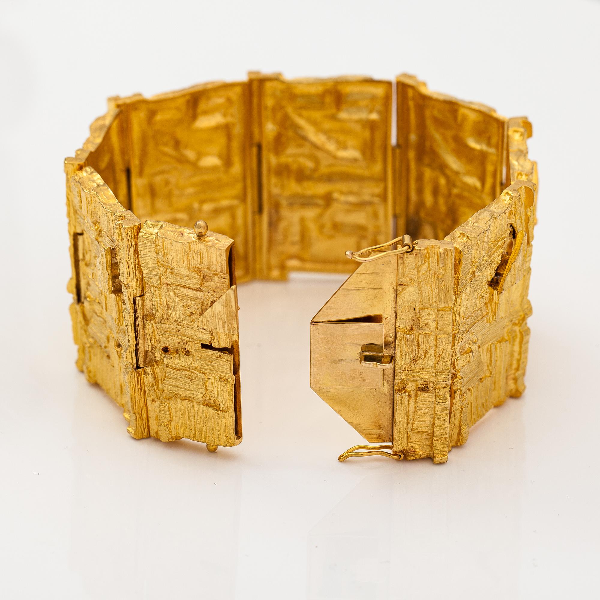 Björn Weckström, An 18K gold bracelet "Opus 381". Lapponia 1969.
