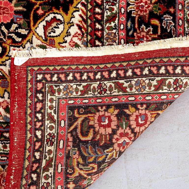 A semaintique Bidjar carpet ca 335x240 cm.