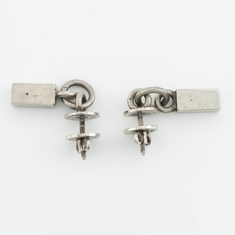 Wiwen Nilsson, earrings, sterling silver, bar model. Lund 1963.