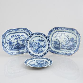 Two serving dishes and two plates, export porcelain, China, Qing dynasty, Qianlong (1736-95).