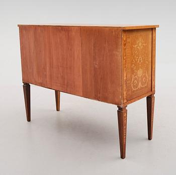 SIDEBOARD, England, 1900-talets första hälft.