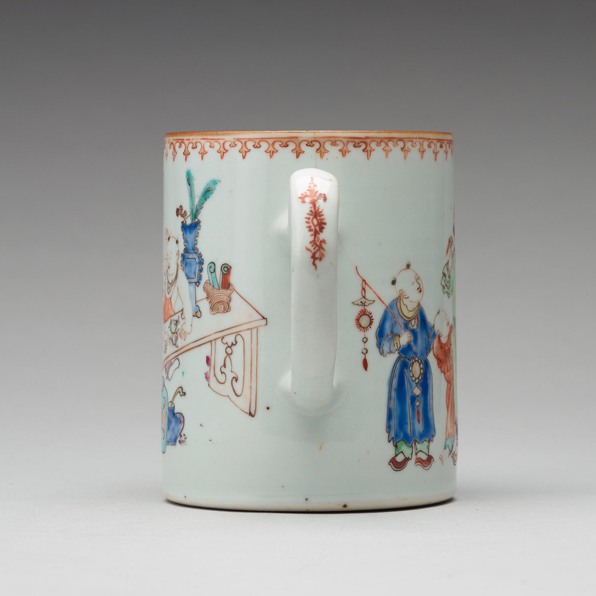 MUGG, porslin. Qingdynastin, 1700-tal.