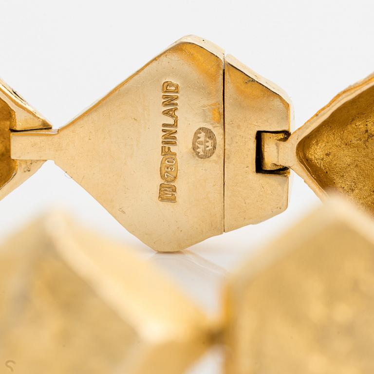 Lapponia bracelet 18K gold , design by Björn Weckström.