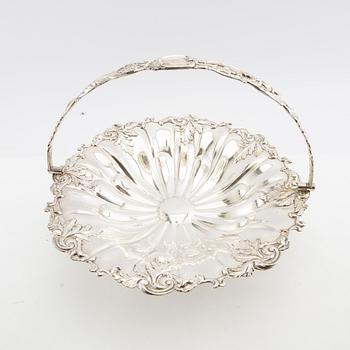 Cake stand and bowl, silver plate, first half of the 20th century.