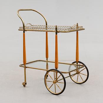 SERVERINGSVAGN, 1900-talets mitt.