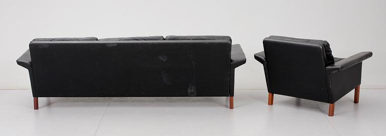 SOFFA samt FÅTÖLJ, 1960-tal.