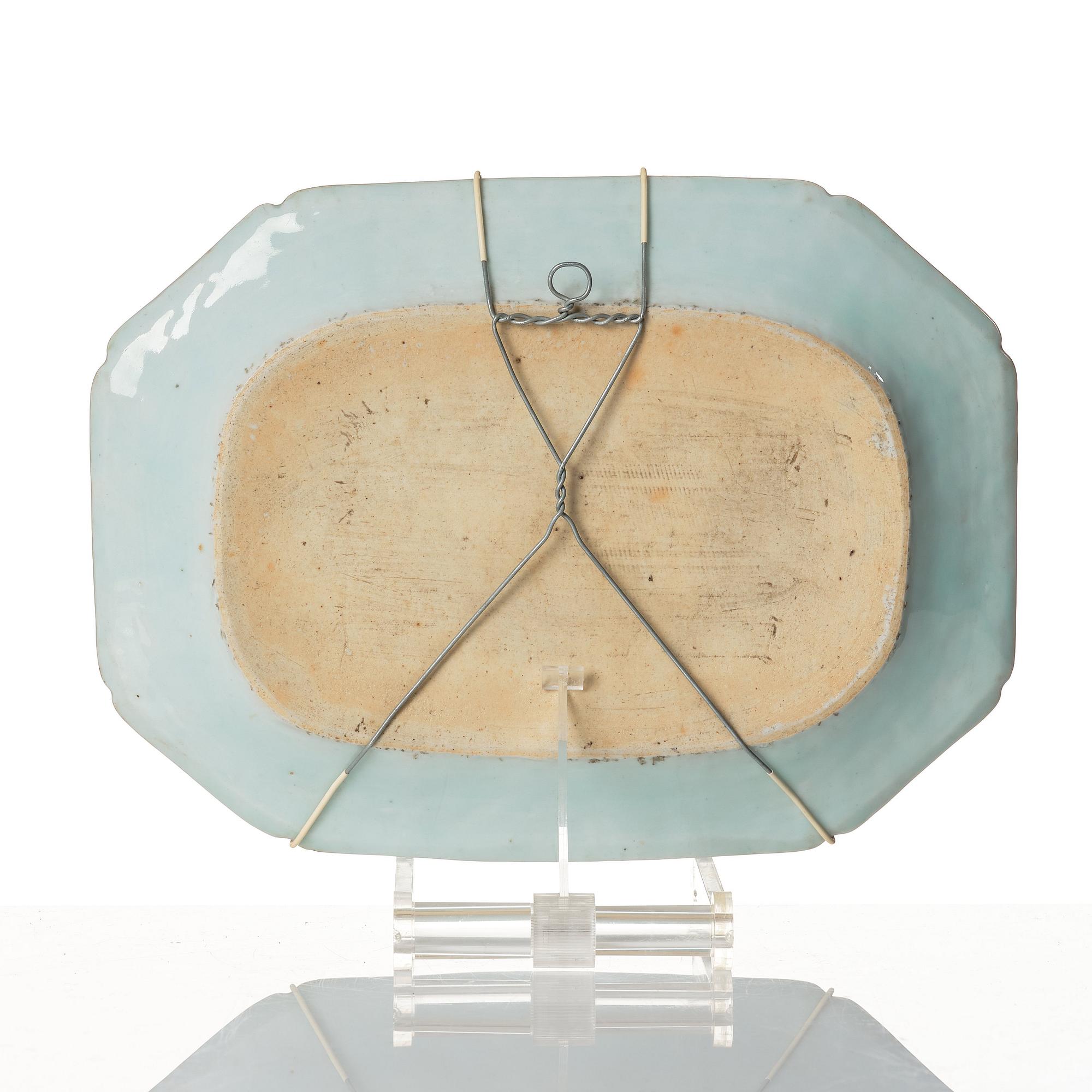 A set with three famille rose serving dishes, Qing dynasty, Qianlong (1736-95).