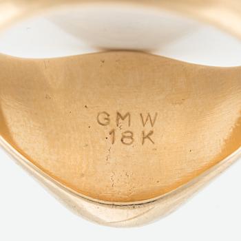 Ring, signet ring, 18K gold with brilliant-cut diamonds.