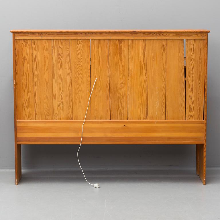 CARL MALMSTEN, a pinewood double bed.