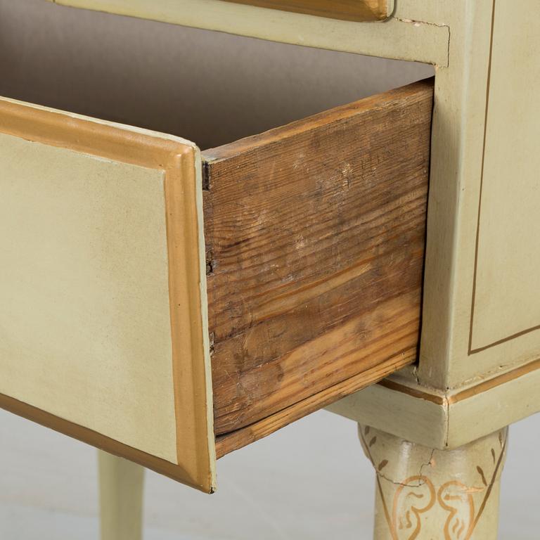 A SECRETAIRE, late 18th / early 19th century.