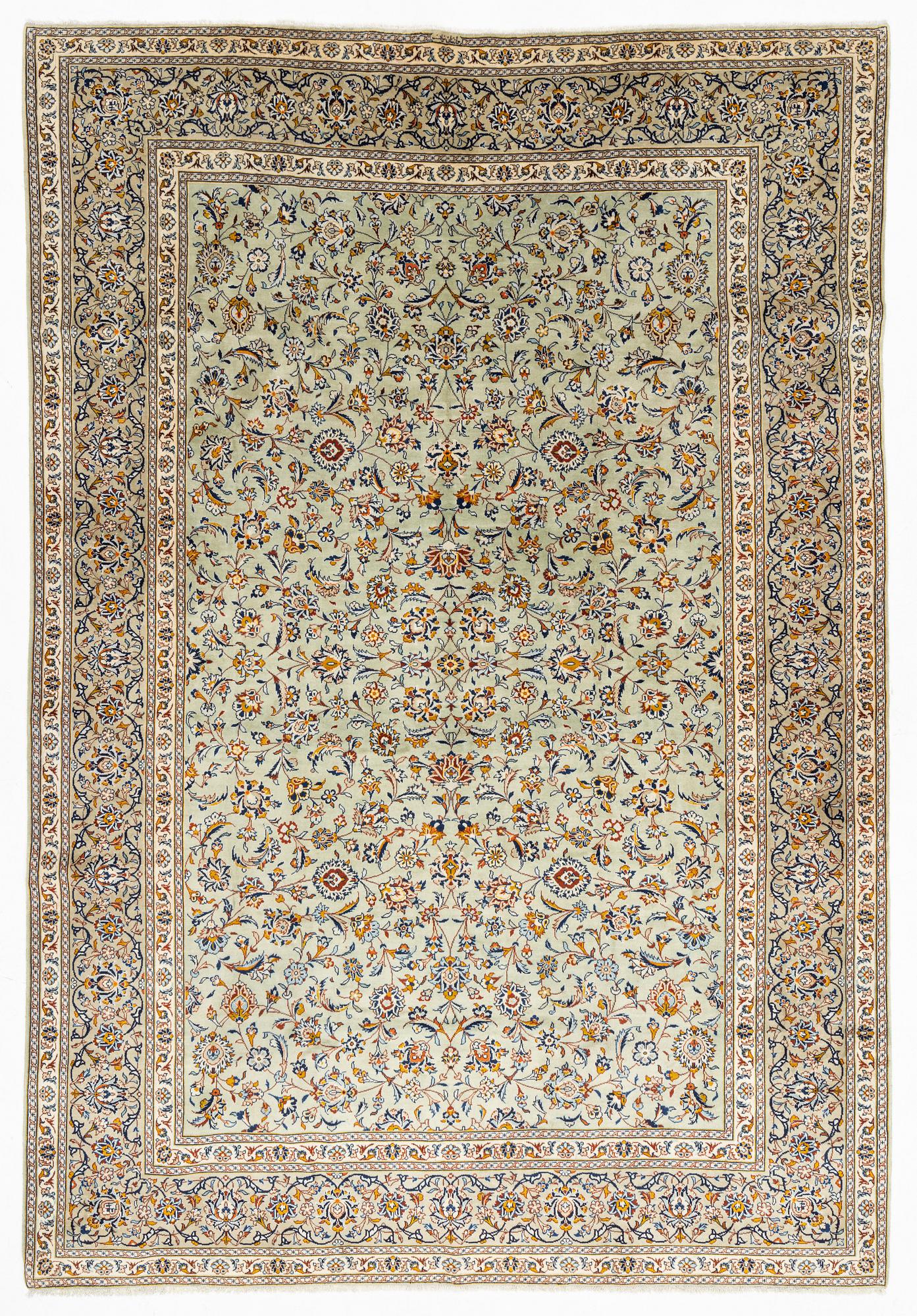 Carpet, Keshan, semi antique, 417 x 282 cm.