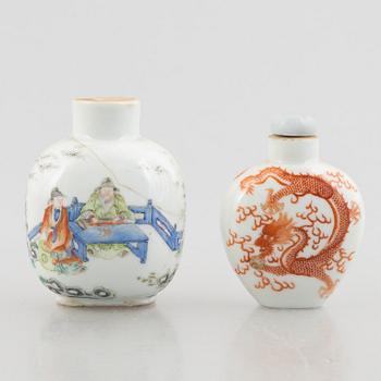 Two porcelain snuff bottles, China, late Qing dynasty.