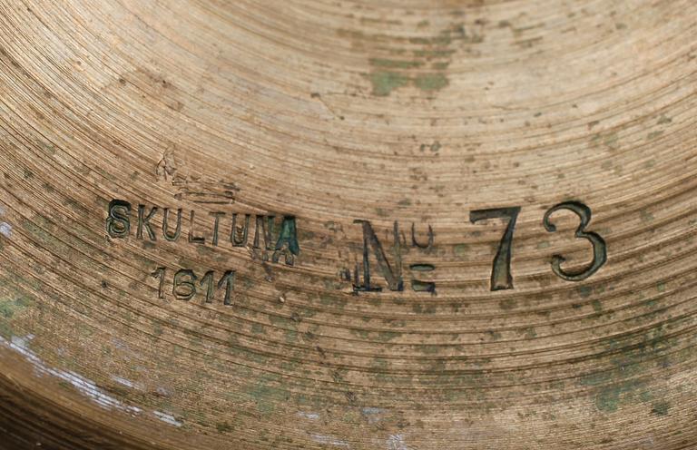 LJUSSTAKAR, 1 par, mässing, Skultuna nr 73, 1900-talets första hälft.
