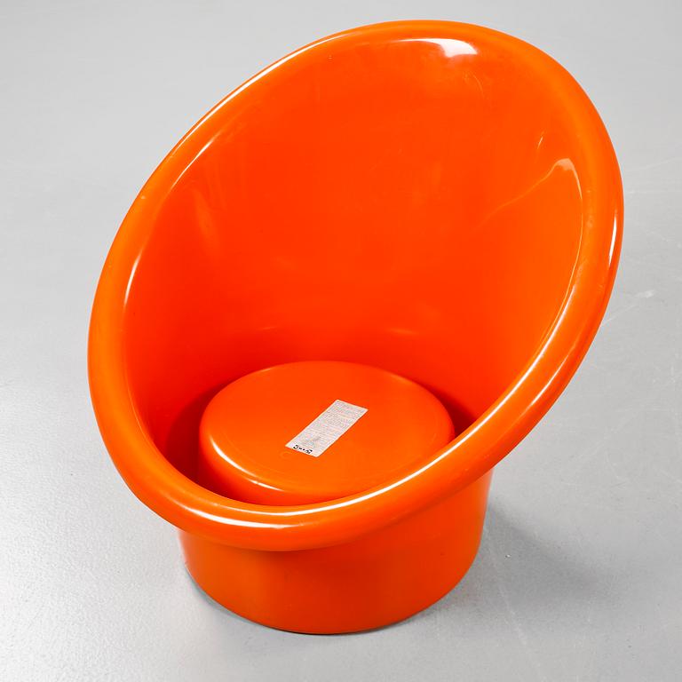 FÅTÖLJER, ett par, "Skopa", Olle Gjerlöv-Knudsen och Torben Lind för Ikea, modellen formgiven 1974.