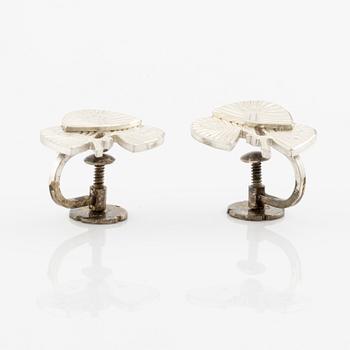Wiwen Nilsson, a pair of silver earrings, Lund 1975.