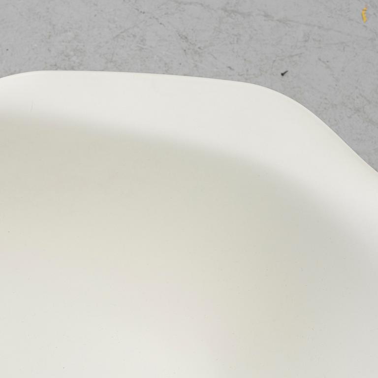 Charles & Ray Eames, gungstol, "Eames plastic armchair RAR", Vitra, 2012.