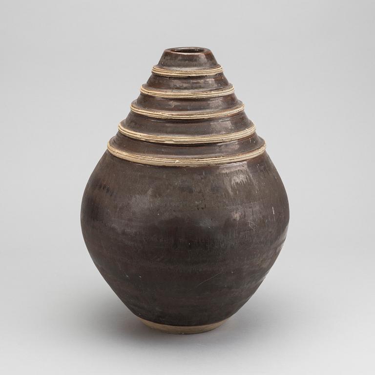 EDGAR BÖCKMAN, a monogramsigned stoneware vase.
