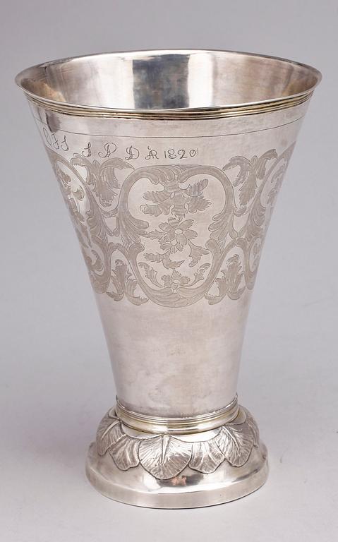 BÄGARE, silver, Lars Löfgren, Hudiksvall, verksam 1797-1854. Vikt ca 308 g.